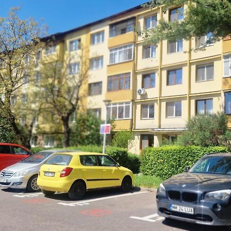 University Apartment Baia Mare Exterior photo